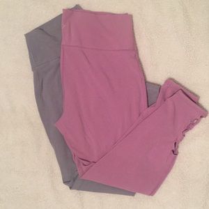 Old Navy High-Rise 7/8-Length Yoga Leggings